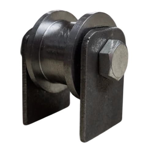 Ролик d50 мм Р3511 на пластинах под трубу 20*20, металл фото 1