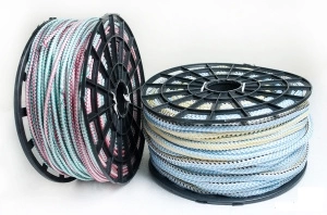 Веревка вязаная полипропиленовая 10 мм цветная фото 1